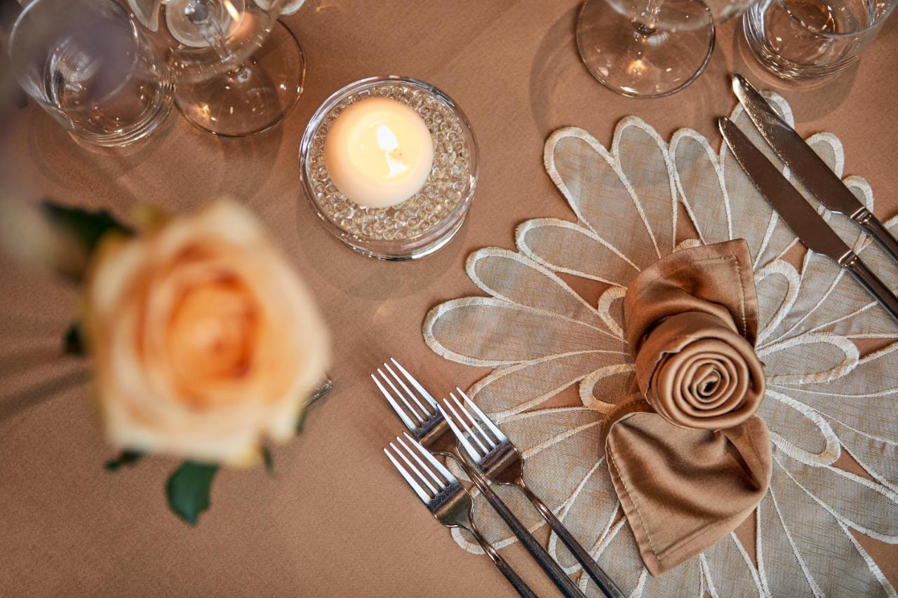קורברה אין בדיה Hotel Table מראה חיצוני תמונה