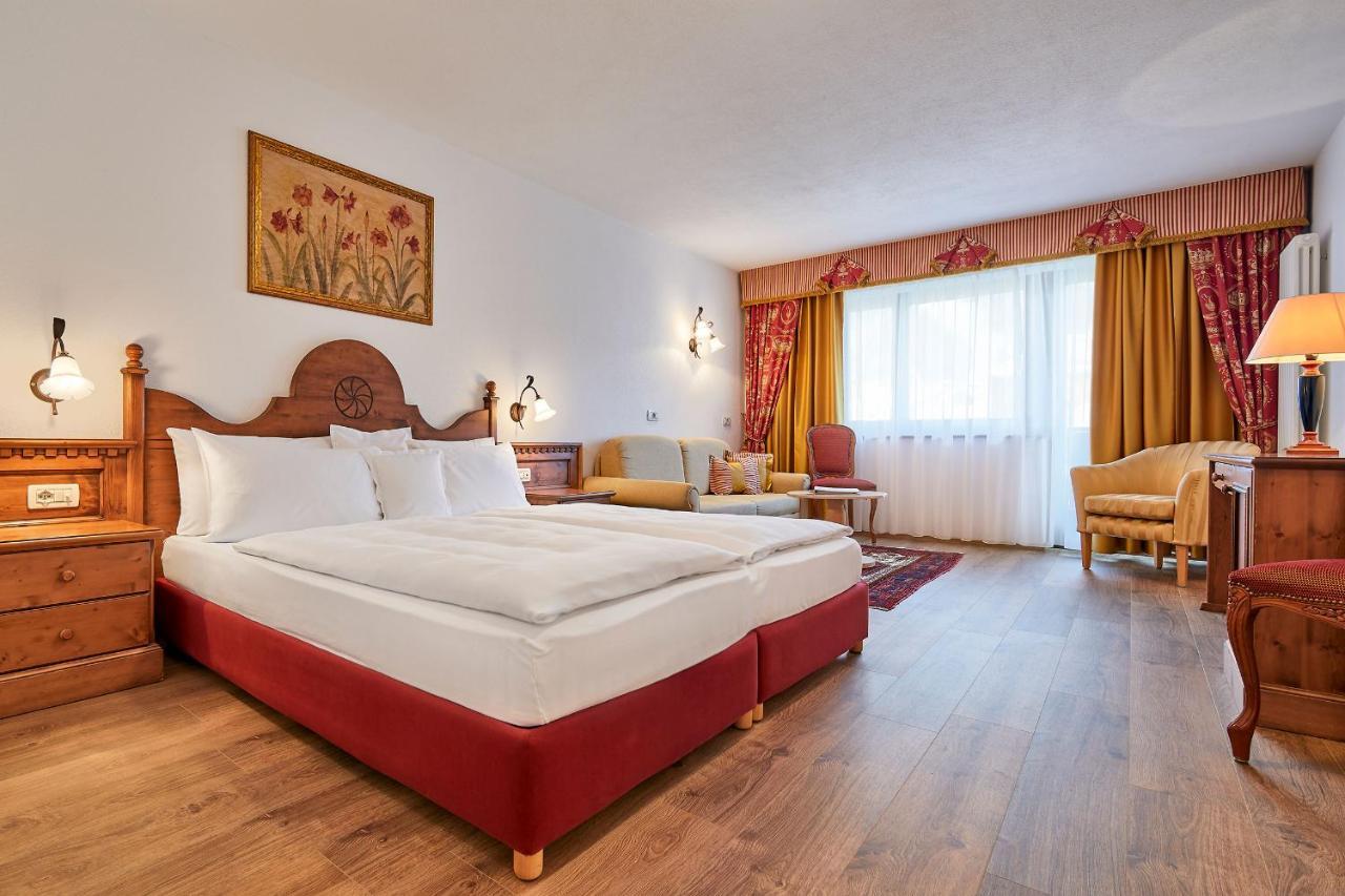 קורברה אין בדיה Hotel Table מראה חיצוני תמונה