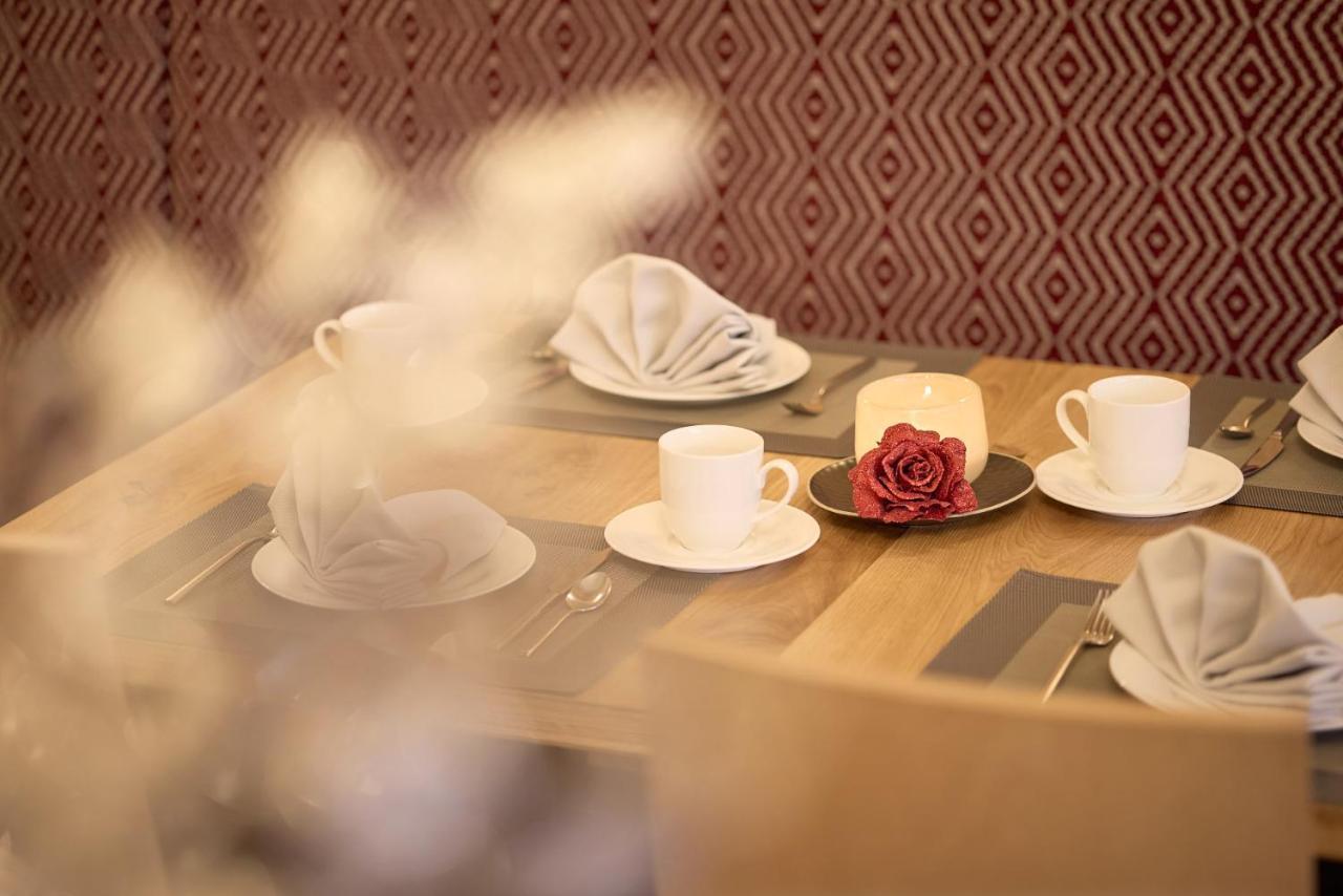קורברה אין בדיה Hotel Table מראה חיצוני תמונה